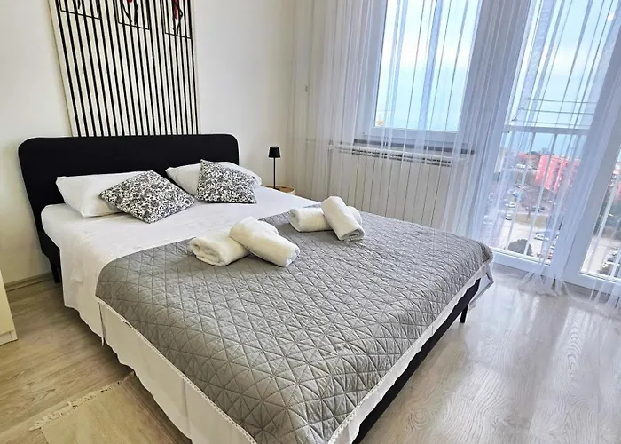 Vista Mare - *